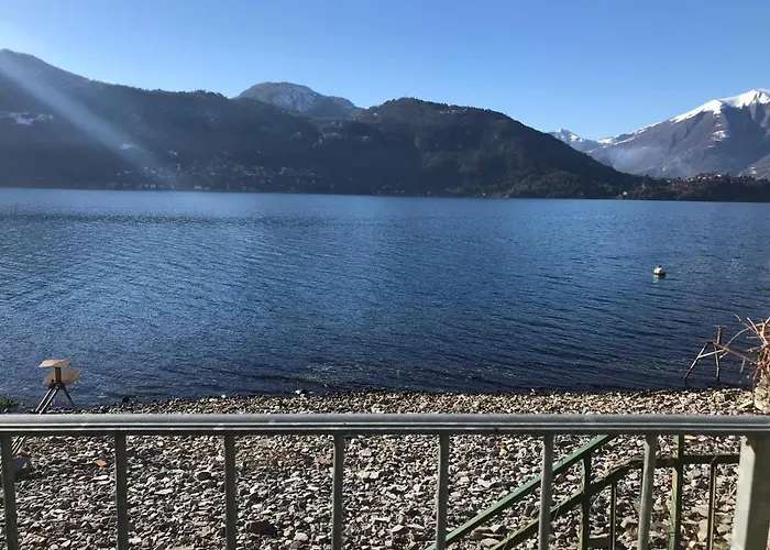 The Garden On The Отель Льерна