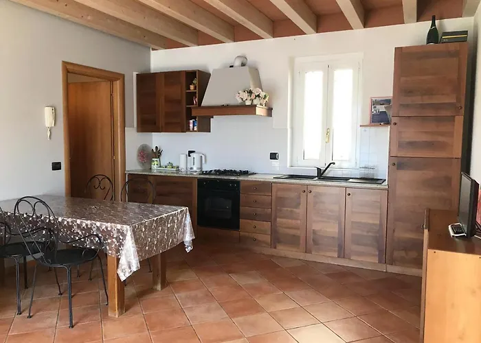 The Garden On The Отель Льерна